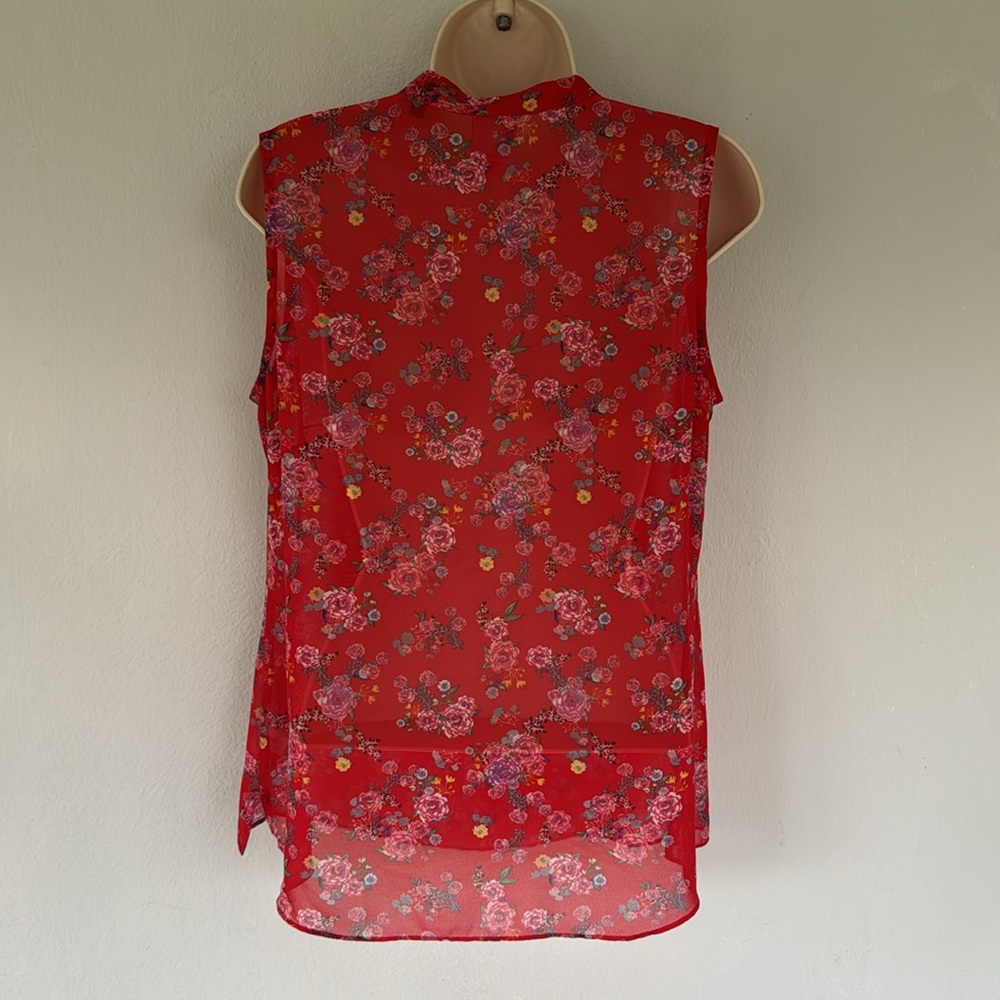CAbi red floral sleeveless ruffle trim sheer fabric blouse size small - Picture 8 of 11
